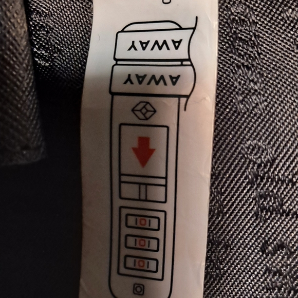 Kate Spade Classic  Nylon Stripe Laptop Commuter Bag 13" - Picture 7 of 12